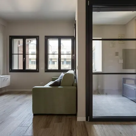 Apartman Superior With Veranda And Shared Swimming Pool
