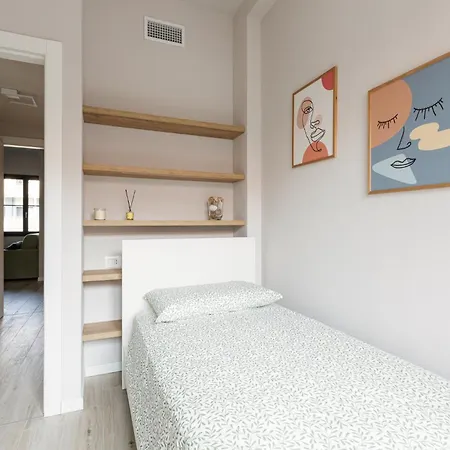 Apartman Superior With Veranda And Shared Swimming Pool